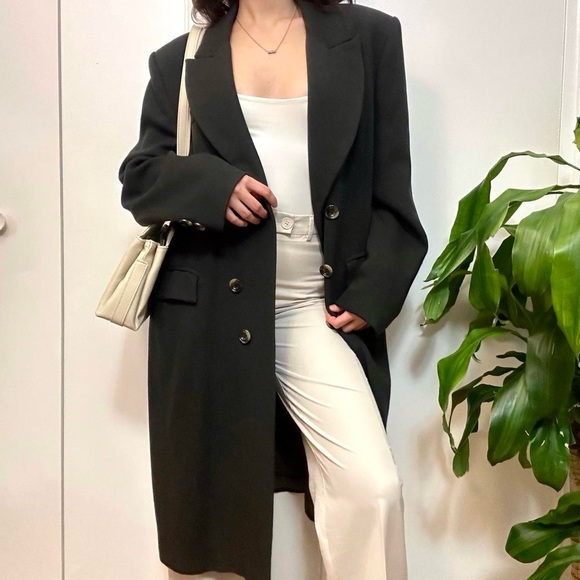 Vintage Black Wool Overcoat, Size Large - Picture 4 of 15